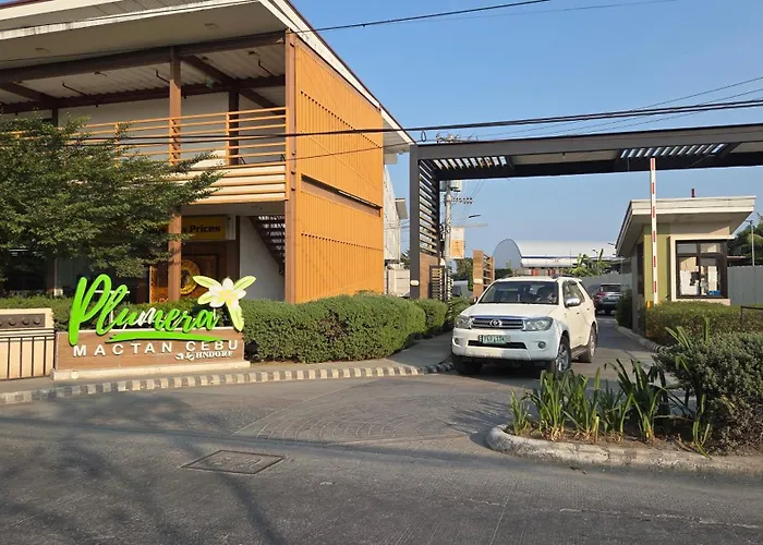 Plumera Mactan Unit Apartament *